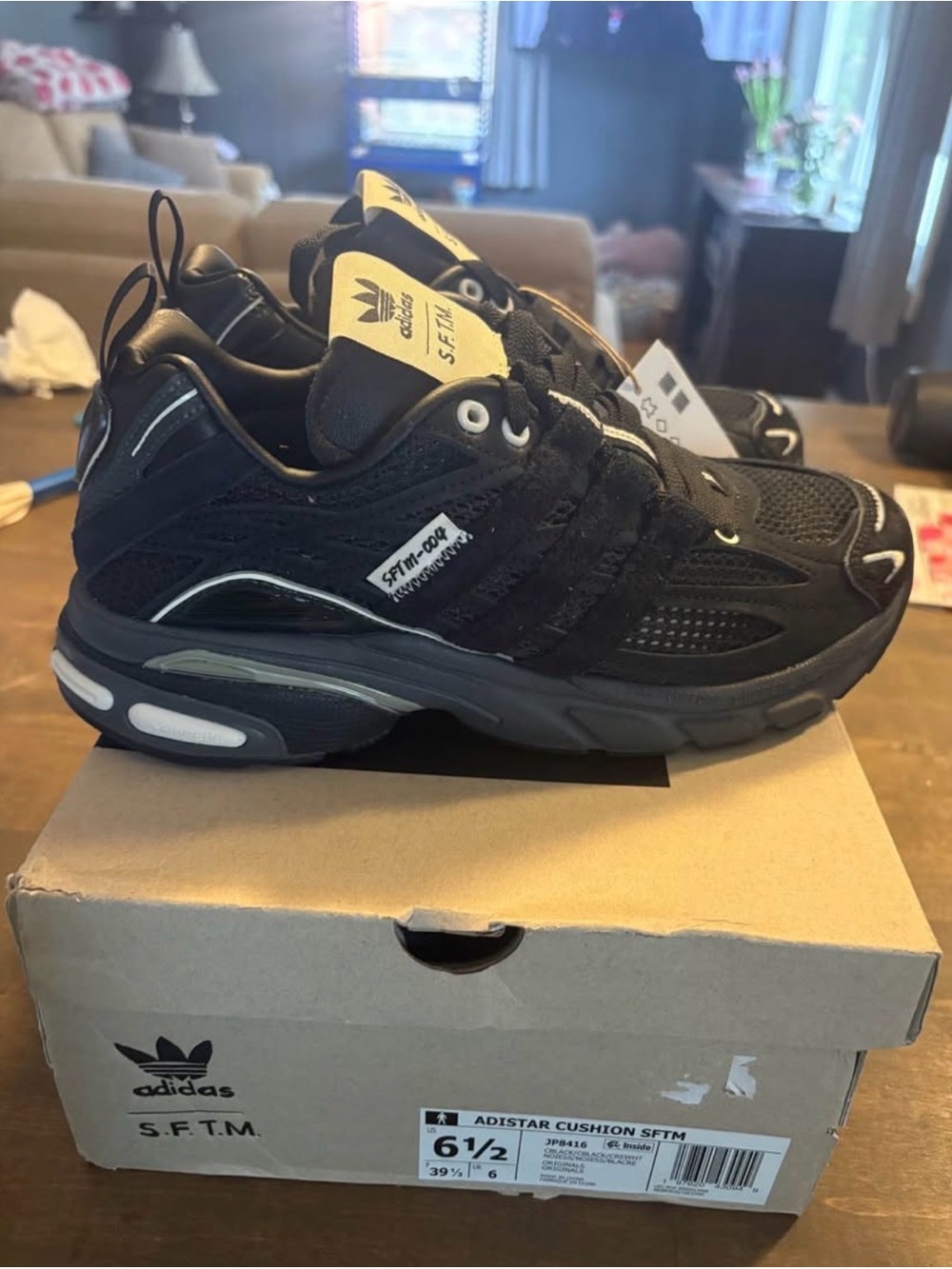 NEW IN BOX! adidas Black S.F.T.M. Adistar Cushion Men's Sneakers